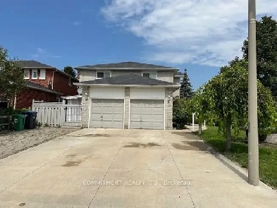 ROOM FOR RENT for working singles (Steeles and McLaughlin) Image# 4