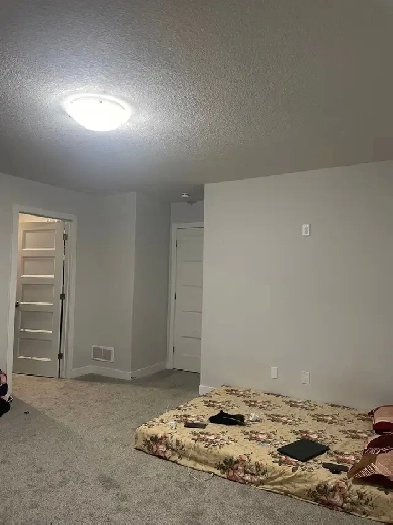 master bedroom Image# 7