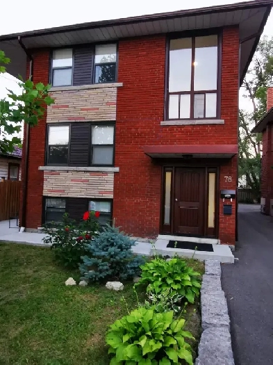 1 Bed 1 Bath Apartment in Etobicoke Image# 5