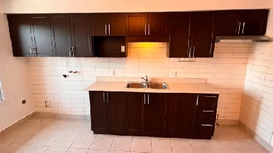 4-1/2 RENOVE - Style Condo Neuf Image# 1