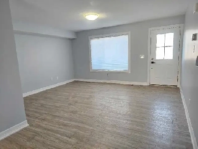 Townhouse Rental Image# 5