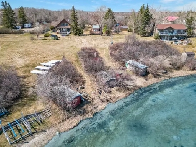 Beachfront Cabin on Jackfish Lake Image# 6