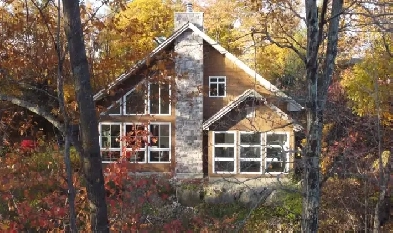 Maison au cachet unique à vendre Image# 2