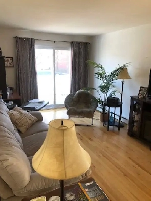 Pointe-aux-trembles grand 4 1/2 situé au 1er étage Image# 1