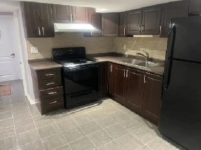 Private & Modern, small 1 BR suite for lease. Available June 1. Image# 3