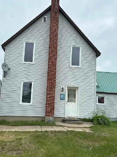 2 bedroom duplex avail. July 1,2025 $1,700.00 per/mth   util. Image# 9