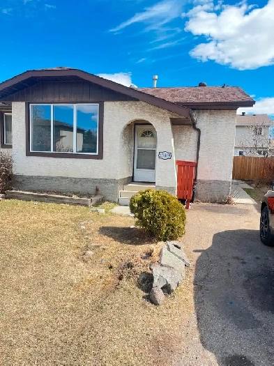 4bedrooms ,2bathrooms duplex bungalow in Carlisle Image# 8