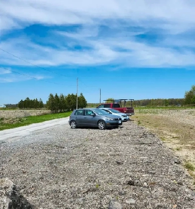 OUTDOOR PARKING SPACE FOR THE RENT Image# 1