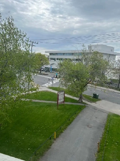 Appartement 3 1/2 à aire ouverte pour 670$ par mois Image# 1