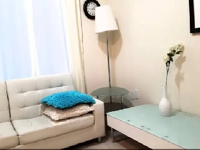 A quiet and bright room for rent Image# 2