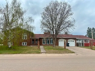 Spacious 4-Level Split in St. Paul, AB Image# 1