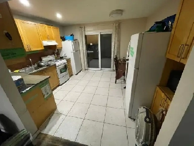 ROOM FOR RENT Image# 1