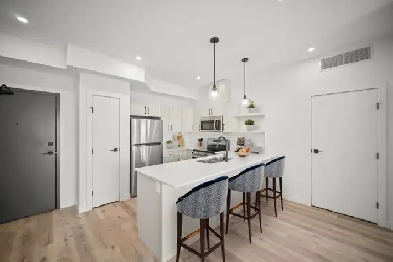 BRAND NEW 3 Bedroom Apartment In Garden City For Rent! Image# 5