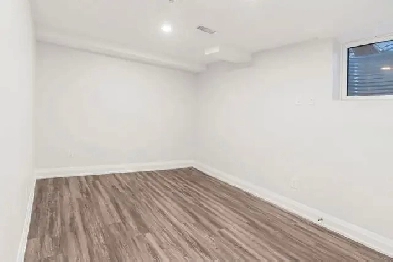 Amazing Spacious Room Image# 1