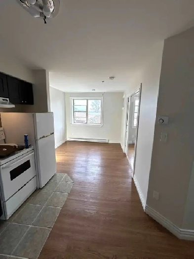 Light apartment in seniors (50 ) building. Available now. Image# 2
