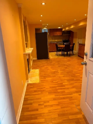 3 Bedroom Basment Available ASAP in Mississauga, $2500/month! Image# 8