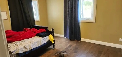 Room for Rent in Cozy Farmhouse Image# 1