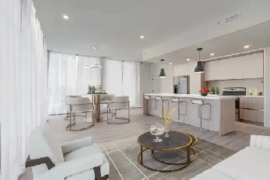 Condo Laval Centropolis voiture EV Image# 1