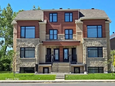 MAGNIFIQUES 4,5 très lumineux à LOUER ! Image# 1