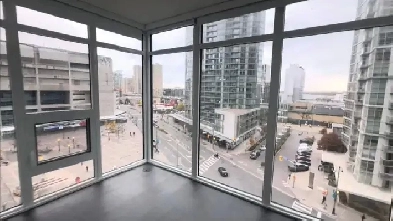 3 bed 3 bath parking under 1000$ a ft ! canada house assignment Image# 1