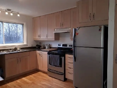Beautiful apartment to share for woman only in Ahuntsic Image# 1
