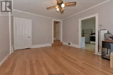1 Rooms Available For Rent Near Western University Image# 1
