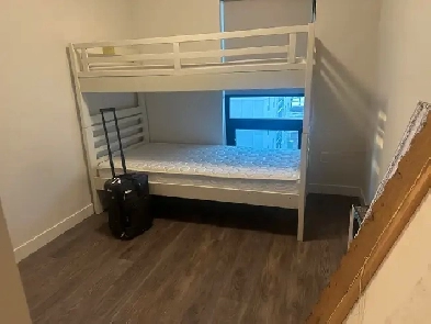 ROOM FOR RENT Image# 1