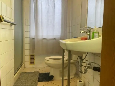 Large  Room - FEMALE - General Hospital – Oak Ave - NOW Image# 1