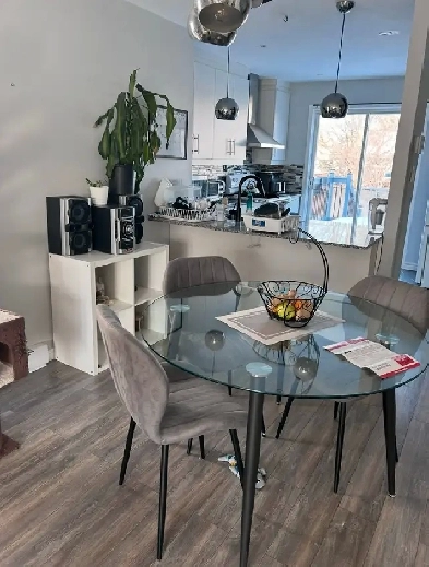 maison à louer Image# 1