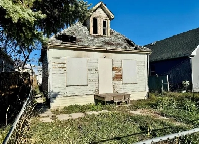 We Buy Houses in ANY Condition! Vacant lots, Teardowns, etc Image# 1