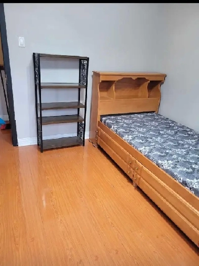 Private room available in Scarborough Image# 3