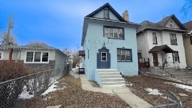 WELCOME TO 393 COLLEGE AVENUE Image# 1