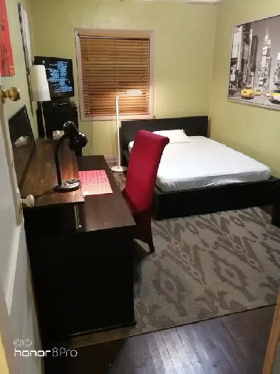 Private Furnished Danforth Room Image# 1