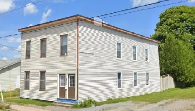 202 Ludlow - Spacious 3BR West, Top Floor Duplex, Util Incl Image# 11