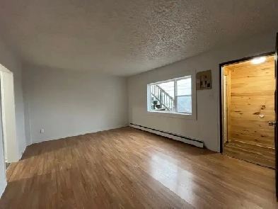 97 Germain St W - 3 Bedroom all inclusive $1850 Image# 3