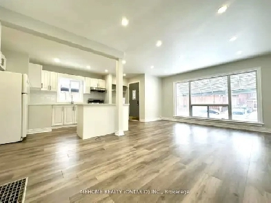 Amazing - For Rent In Scarborough - Modern Open Concept Image# 2