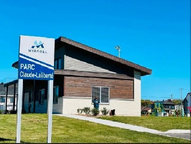 Maison St-Canut avec Garage / 3 ch /1.5 SdB / 2400$mois Image# 1