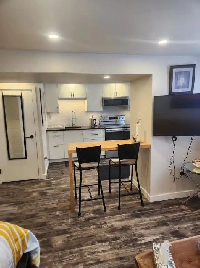 Weston Village Furnished Studio Garden suite available June1st! Image# 6