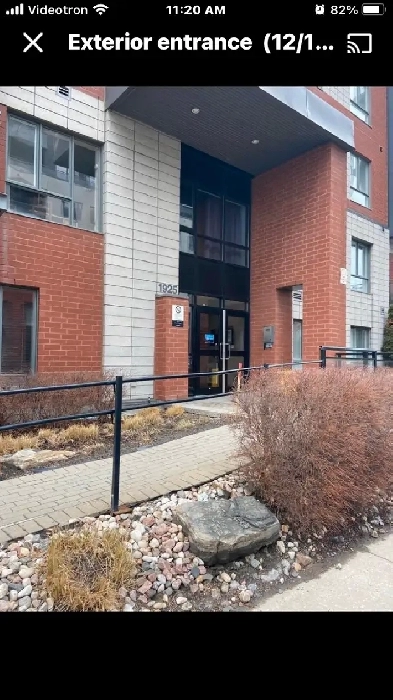 Big Condo Closed bedroom Parking Included Image# 1