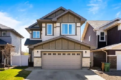 3737 Green Moss Ln - 2 Storey In Greens on Gardiner Image# 9