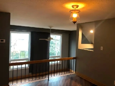3 1 BEDROOMS HOUSE FOR RENT with BASEMENT (BRANDONGATE & DARCEL) Image# 1