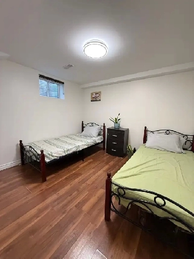 A furnished room is available in sharing for vegetarian males Image# 7
