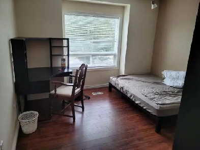 A private furnished room for rent Image# 7
