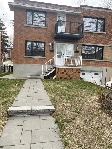 Duplex renovated, lower level - 3 1 bdr. Cartierville Image# 9