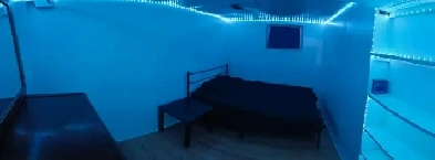 Quiet Room by the Lake Image# 3