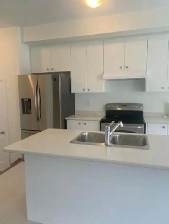 3 Bedroom Townhouse for Sale - $695,000 Image# 9