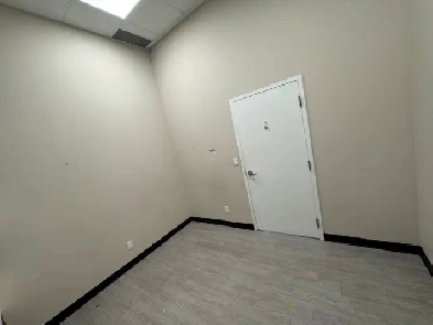 Commercial Room for Rent ($850/Monthly) Image# 1