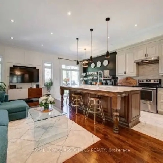 4 bedroom/4 washroom/2 parking house - Scarborough $4300 util Image# 16