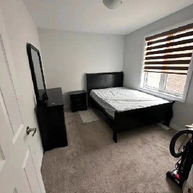 Private rooms for rent Image# 2
