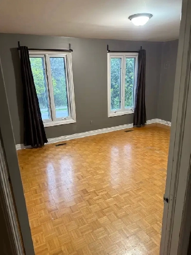furnished rooms for rent or non furnished available Image# 1